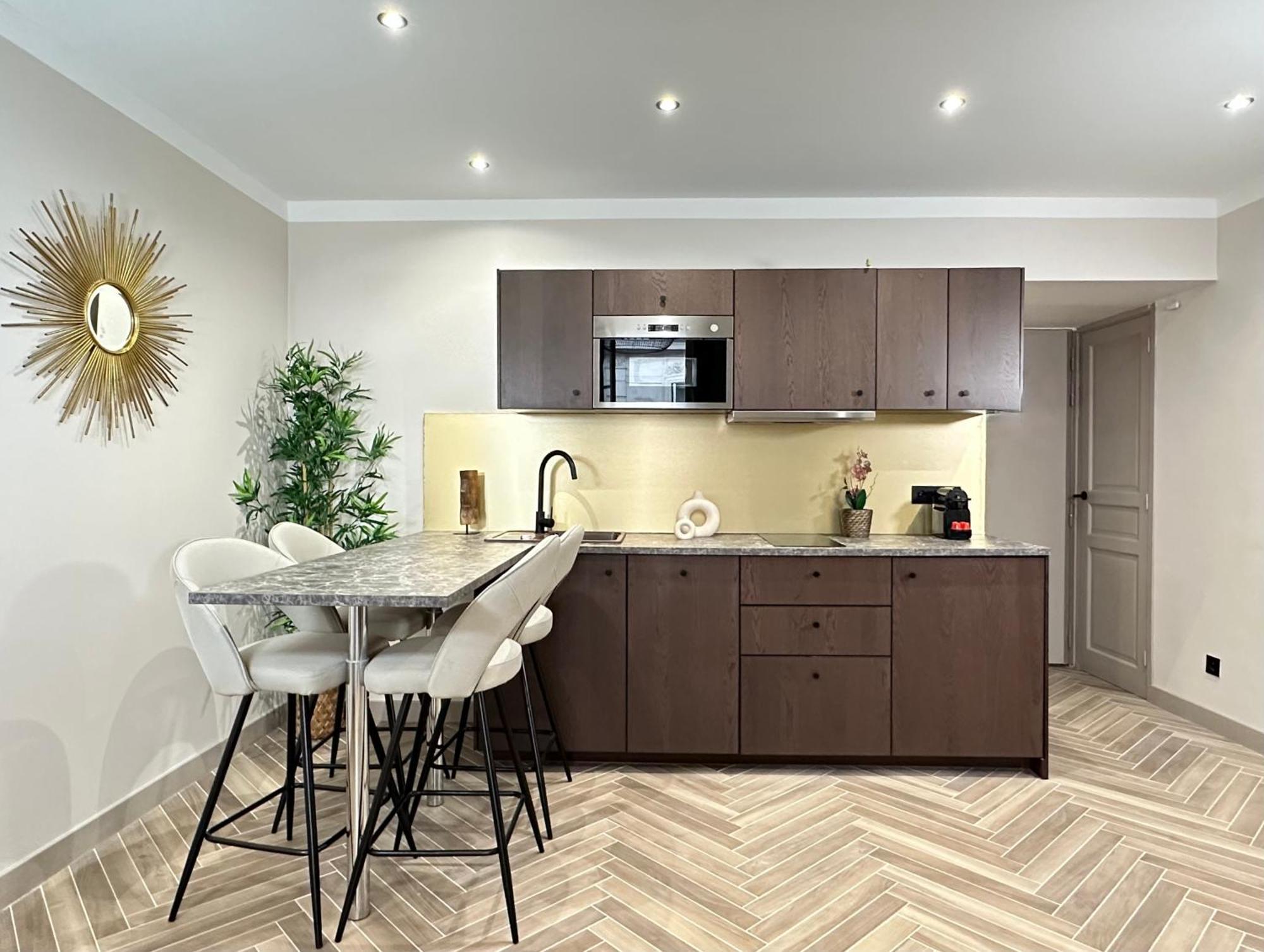 Charming Apartment With Eiffel Tower View Párizs Kültér fotó